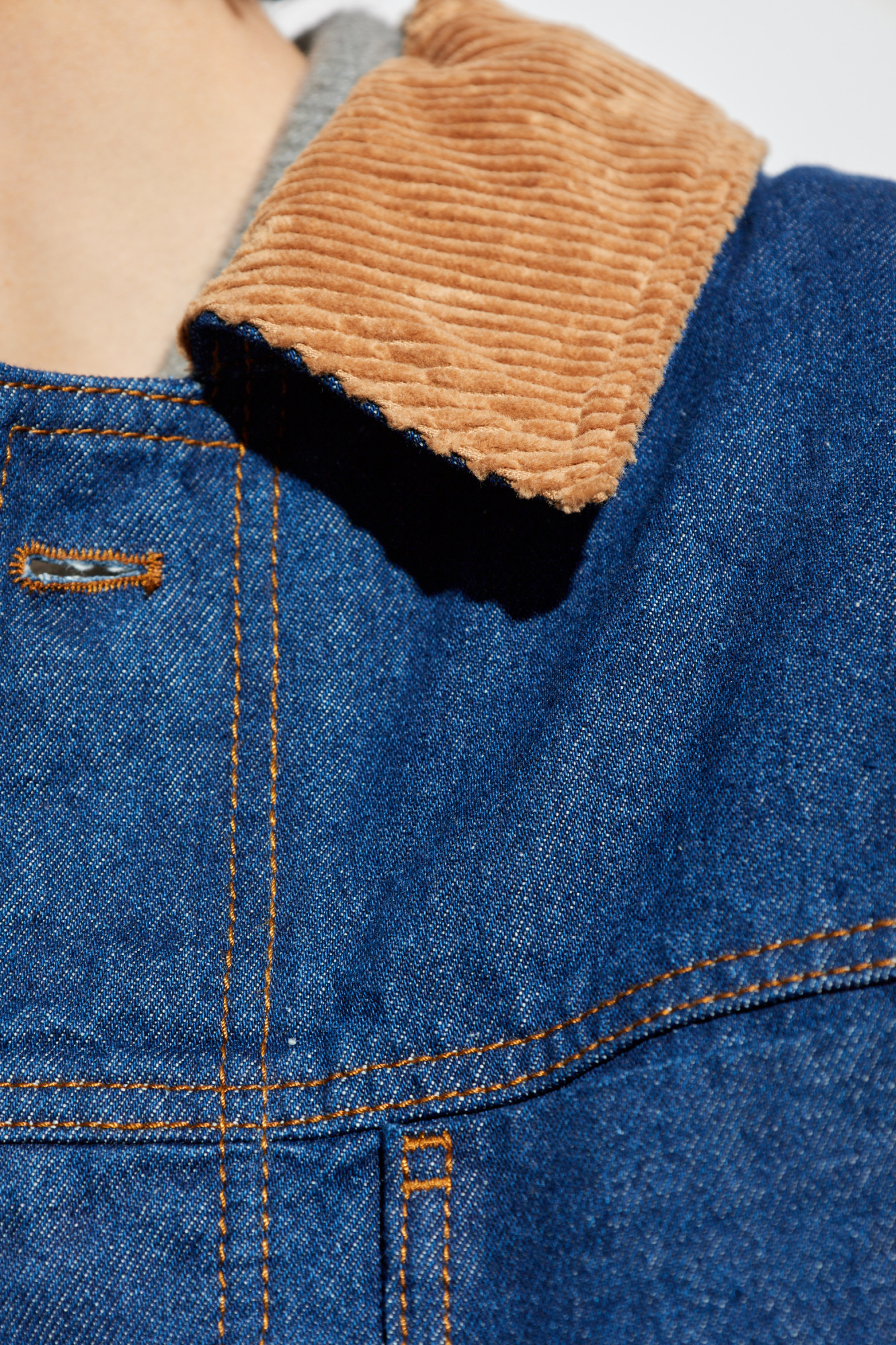 Ami Alexandre Mattiussi Insulated jacket with corduroy collar